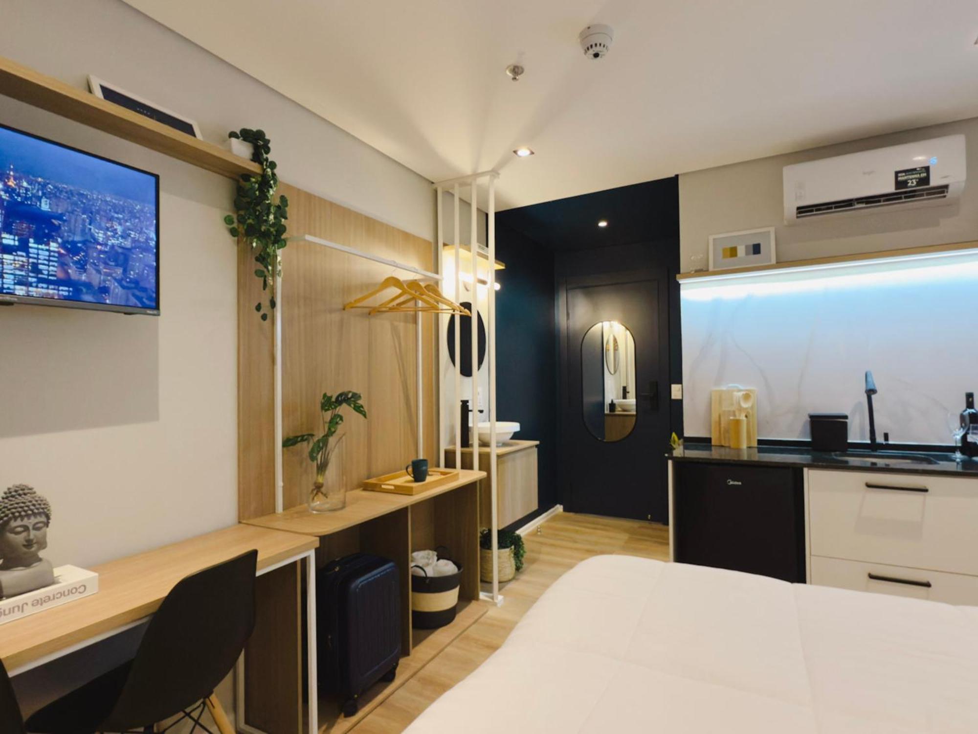 Ape Bras - Shopping Plaza Polo Aparthotel *